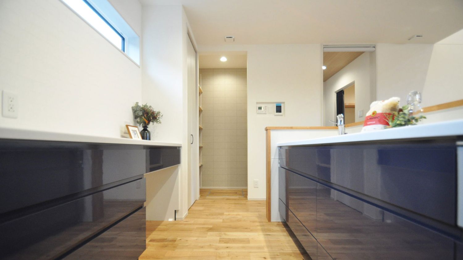 家事ラクな回遊動線と開放的な勾配天井リビングがある3LDKの平屋見学会【筑前町高田】